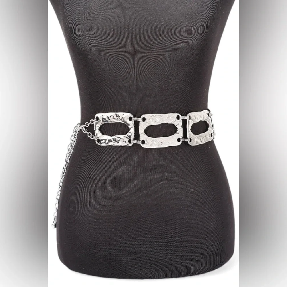 Gold or Silver Metal Chain Statement Belt